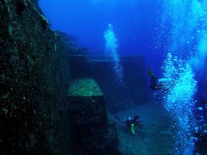 Yonaguni piramīdas, Japāna